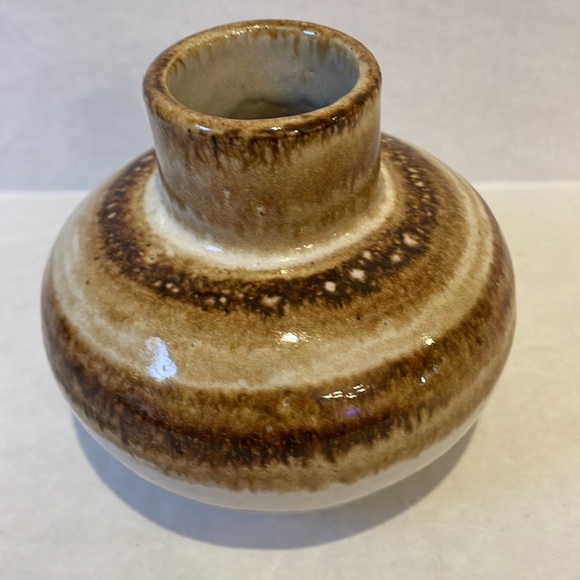 Mid-Century Modern Zaalberg Pottery Holland Small Earthenware Neutral Vase - Picture 7 of 9